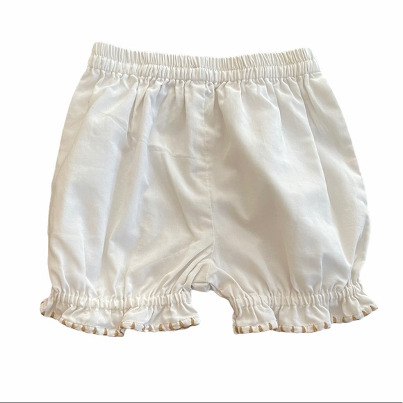 Well Dressed Wolf - Picture 2 of 8